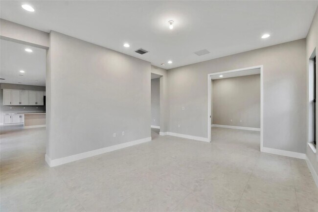 Building Photo - 20119 Pacific Dunes Dr