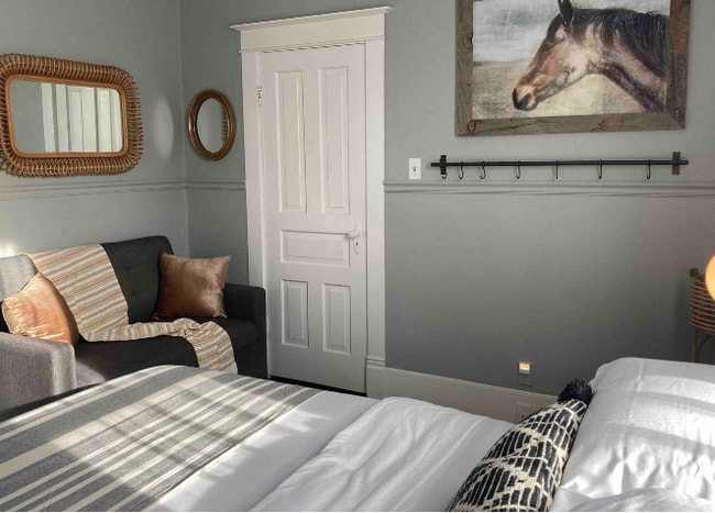 Building Photo - 238 W Burkitt St