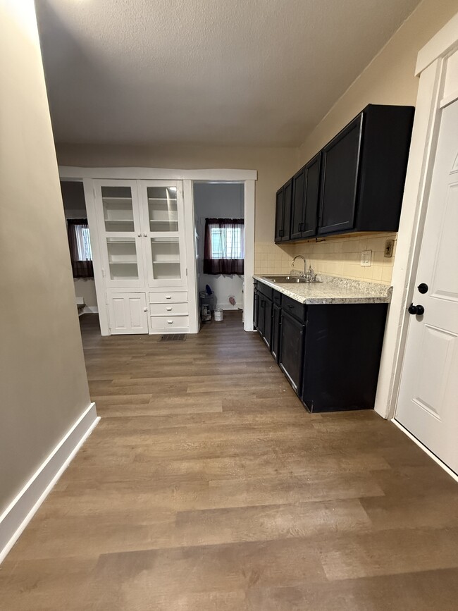 Building Photo - 435 Wyoming St