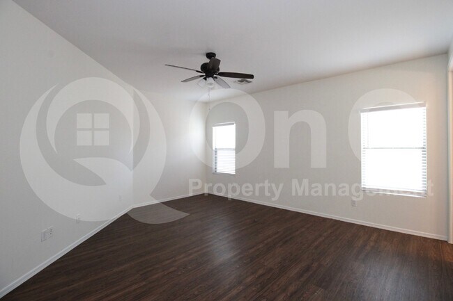 Building Photo - 2839 W Allens Peak Dr