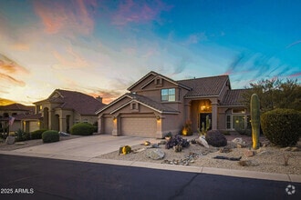 Building Photo - 13744 E Lupine Ave