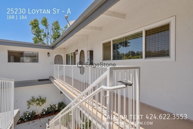 Building Photo - 25230 Loytan St