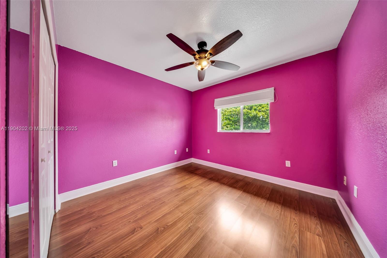 Building Photo - 2814 SW 27th St