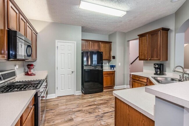 Building Photo - 4163 Baker Station Ct