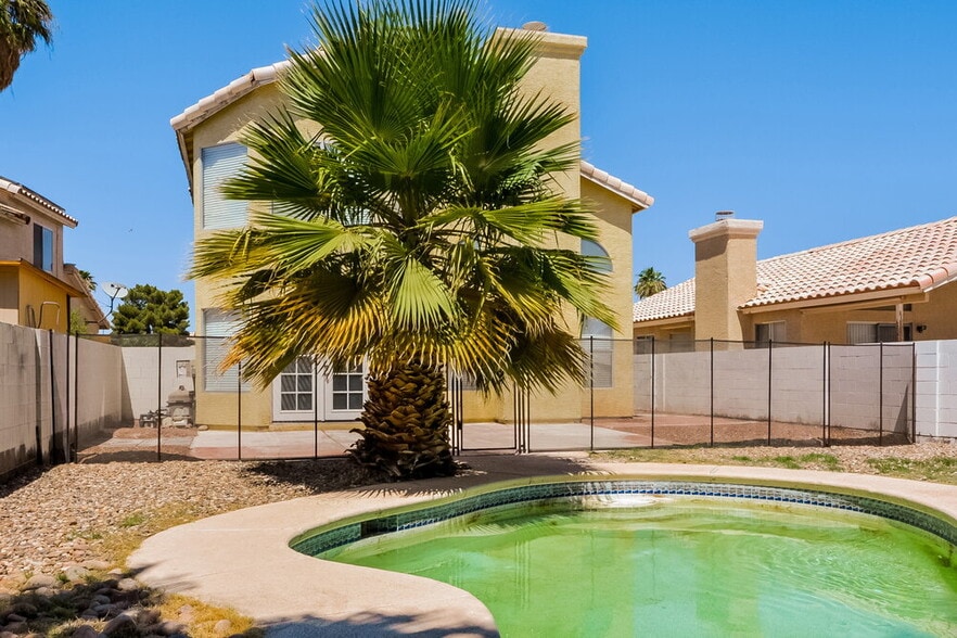 Building Photo - 5571 Slice Dr