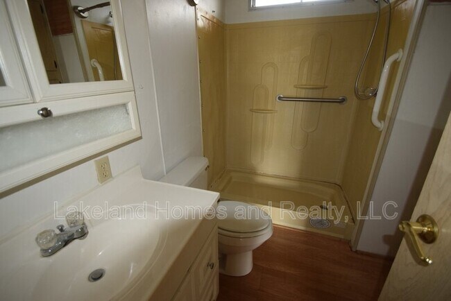 Building Photo - 1567 Longbow Dr