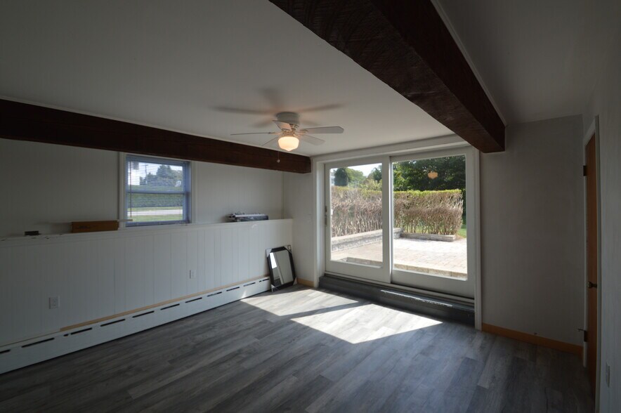 Bonus with with half bathroom on the lower level - 8 Chartier Cir