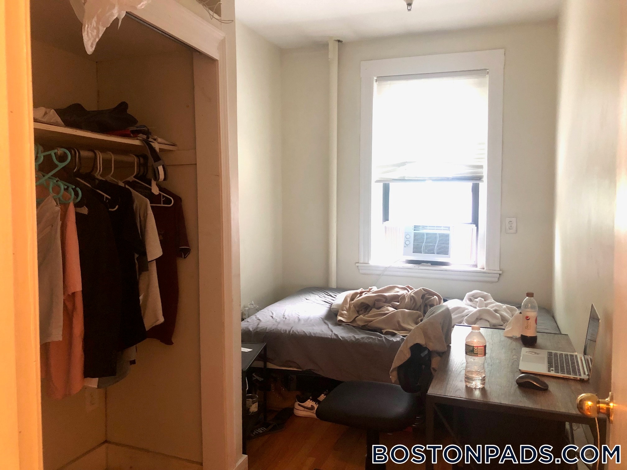 Building Photo - 56 Queensberry St