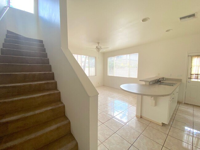 Building Photo - Ewa by Gentry Montecito/Tuscany - Single Family 3 bdrm, 2 bath, 2 parking