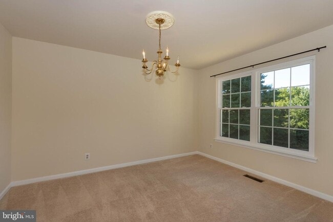 Building Photo - 8029 Folkstone Rd