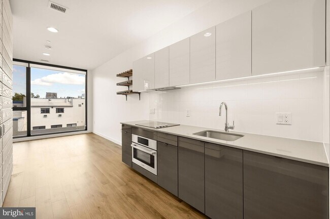 Building Photo - 57 N Street NW Unit 331