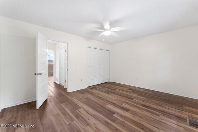 Building Photo - 2125 Florida Blvd