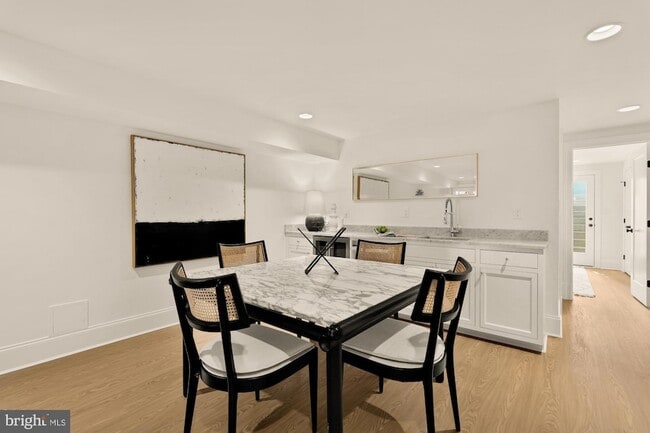 Building Photo - 4830 8th St NW