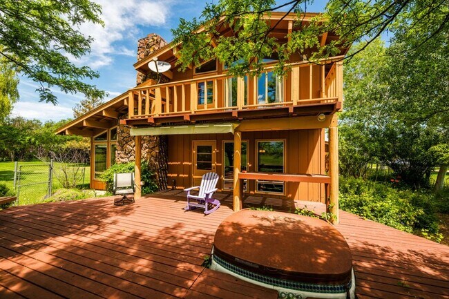 Building Photo - BIG HORN - 3 Bedroom/ 2 Bath HOME FOR RENT