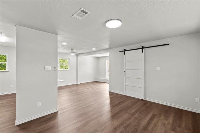 Building Photo - 242 Autumn Wood Trail