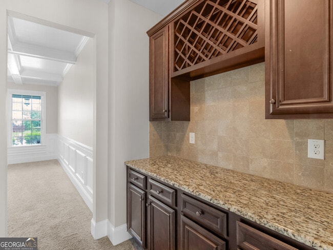 Building Photo - 185 Regency Pl