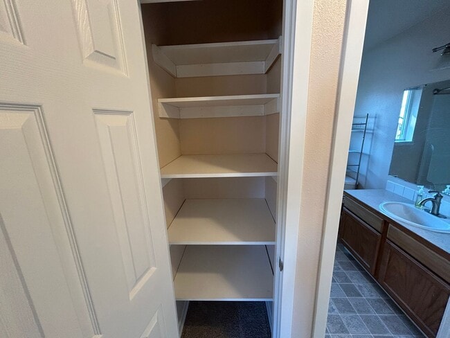 Building Photo - Brand New 2 Bd 1 Ba, 2 Gar Garage in the h...