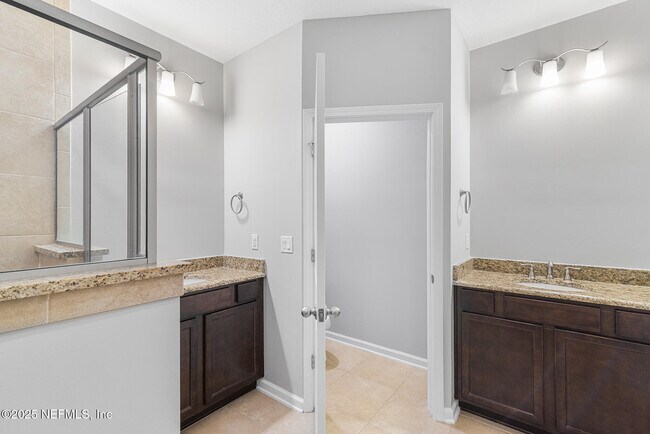 Building Photo - 352 Magnolia Creek Walk