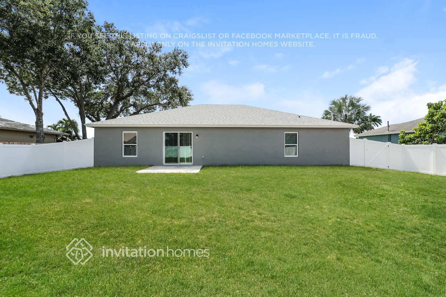 Building Photo - 313 SW Nativity Terrace