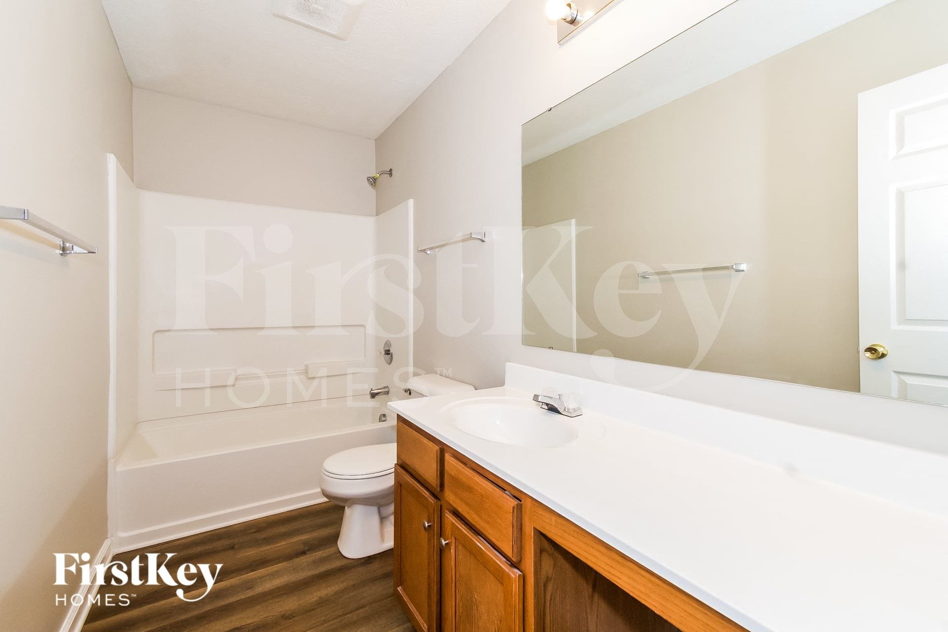 Building Photo - 12643 Pinetop Way