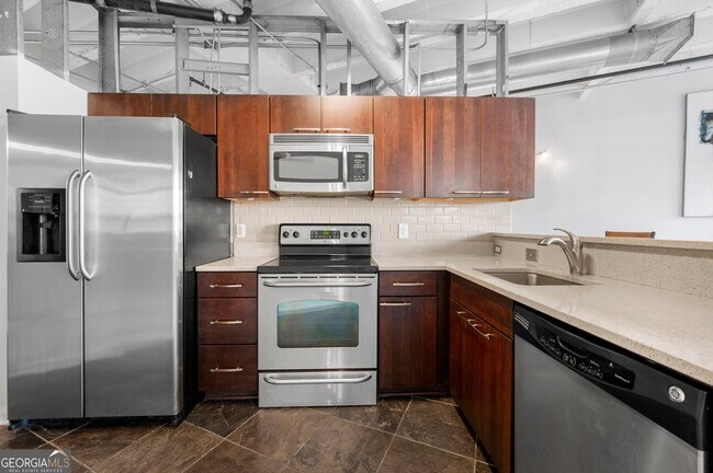 Building Photo - 878 Peachtree St NE