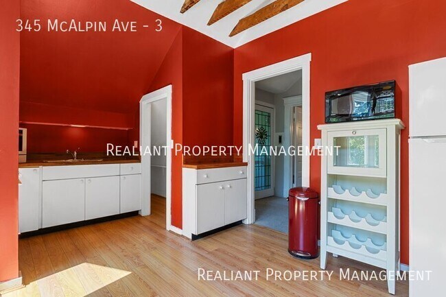 Building Photo - 345 McAlpin Ave