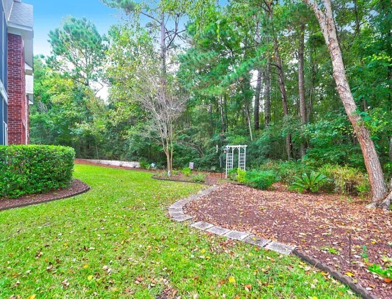 Building Photo - 1328 Kingsford Ln