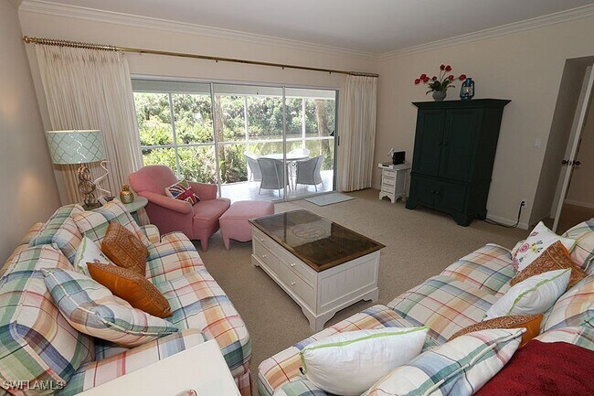 Building Photo - 4250 Lake Forest Dr