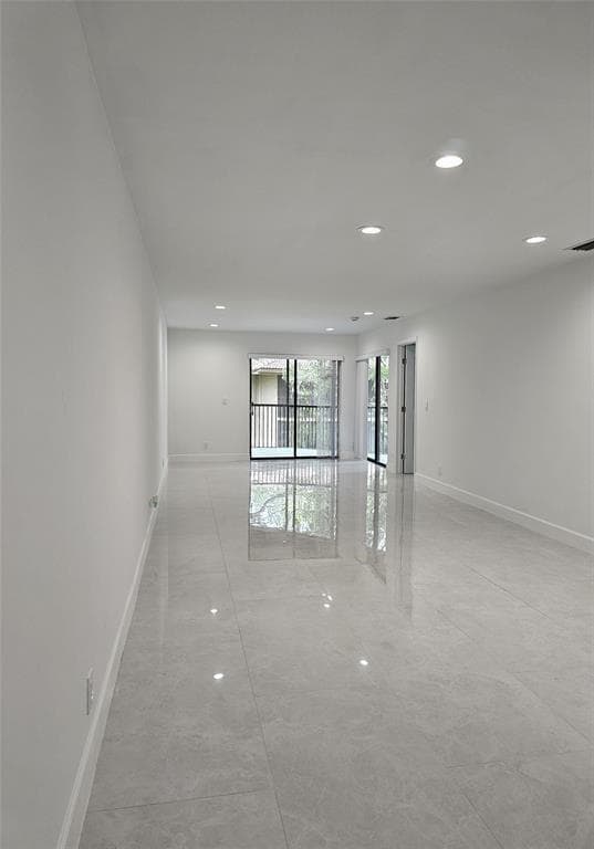 Building Photo - 9557 NW 2nd Pl