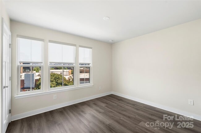 Building Photo - 128 Music Hall Wy