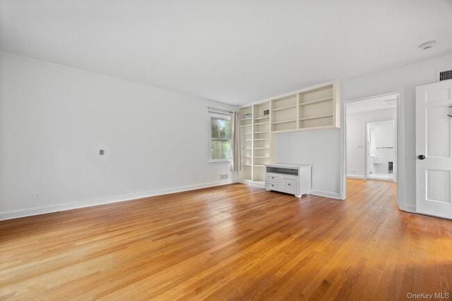 Building Photo - 98 Brookby Rd