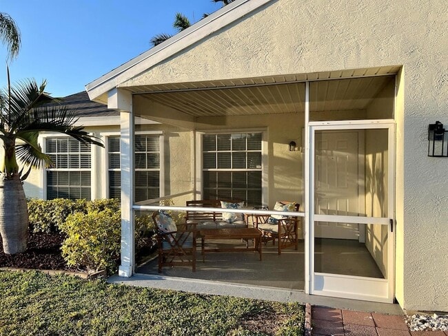 Building Photo - 7787 Ridgewood Dr