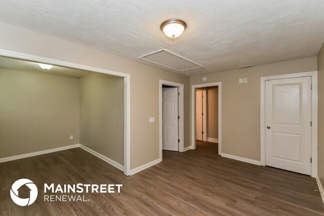 Building Photo - 308 Westwood Ct