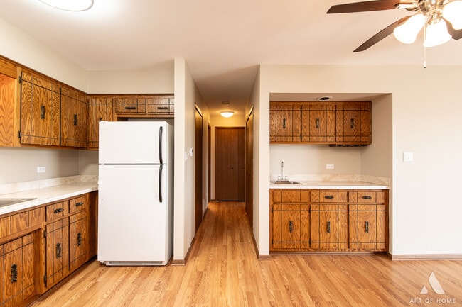 Building Photo - 7405 Tiffany Dr