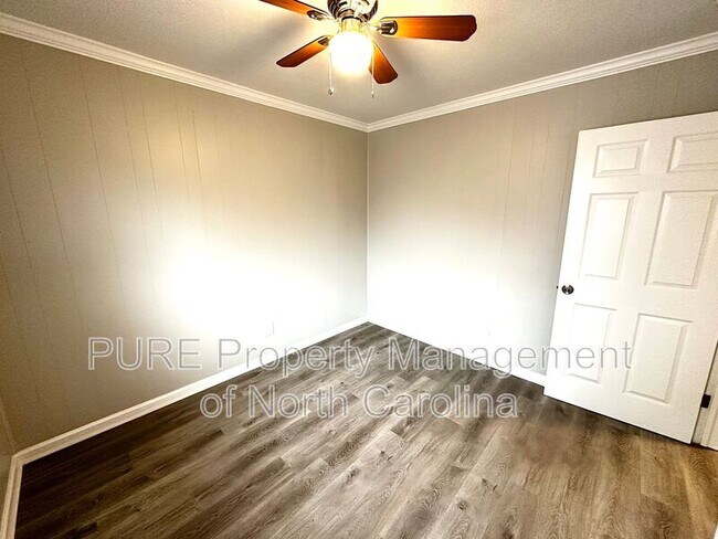 Building Photo - 1414 White St