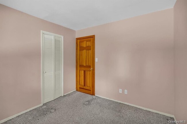 Building Photo - 2810 Chestnut Ave