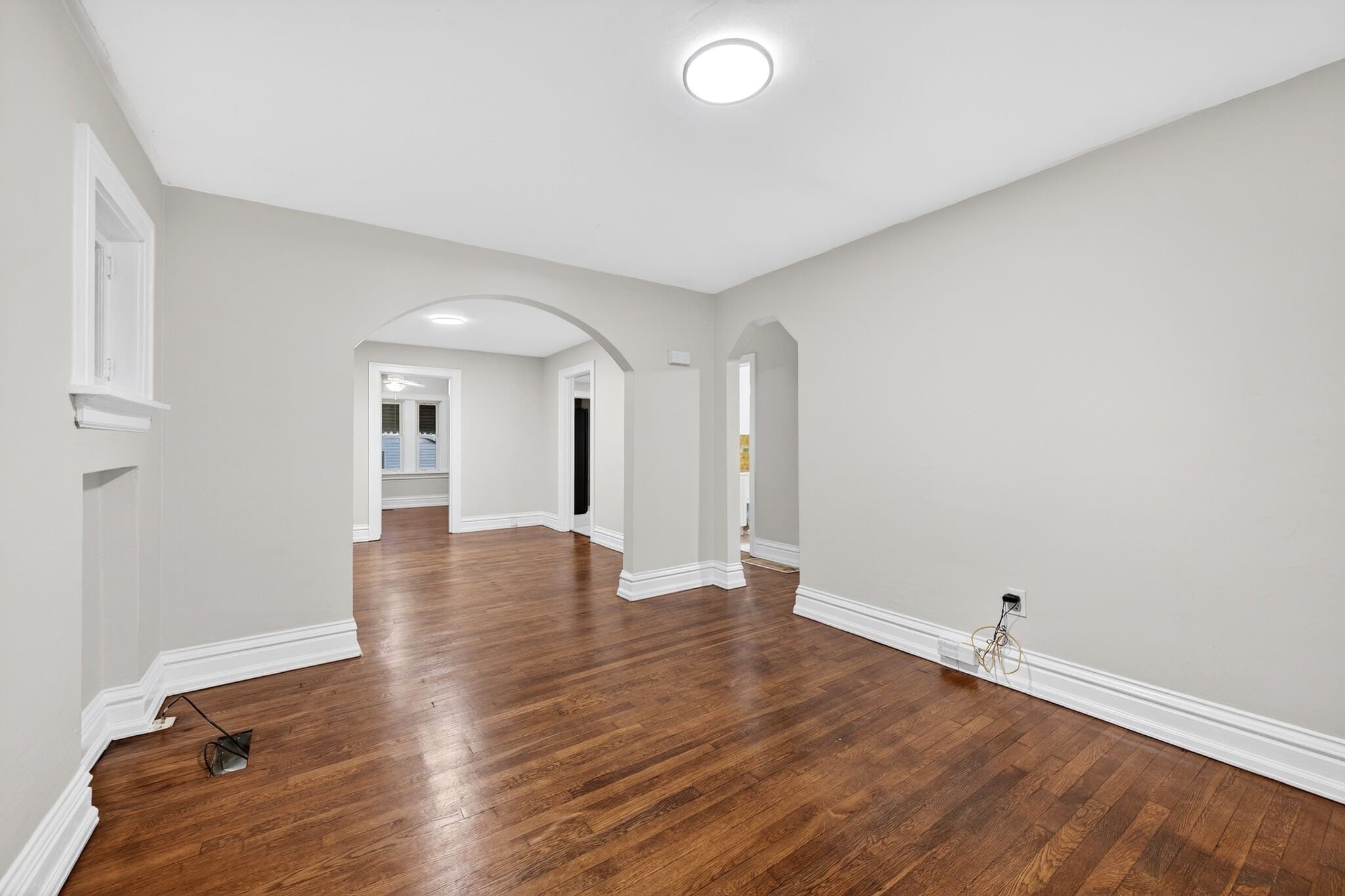 Building Photo - 6135 Newport Ave