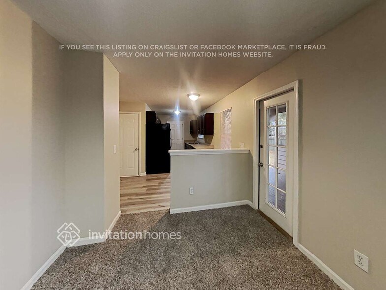 Building Photo - 1610 Vinebrook Terrace