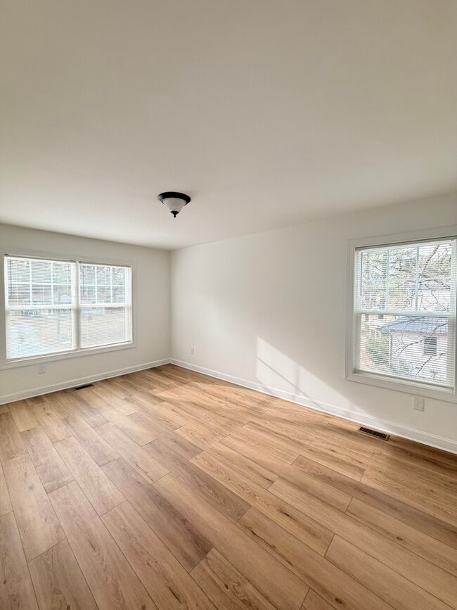 Building Photo - 126 East End Ave