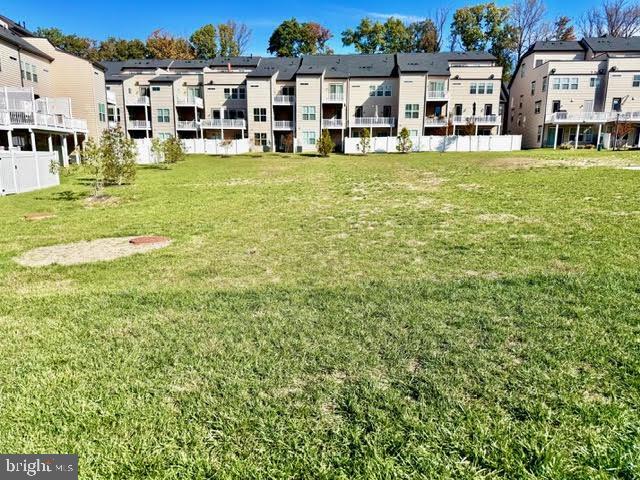 Building Photo - 3822 Rainier Dr