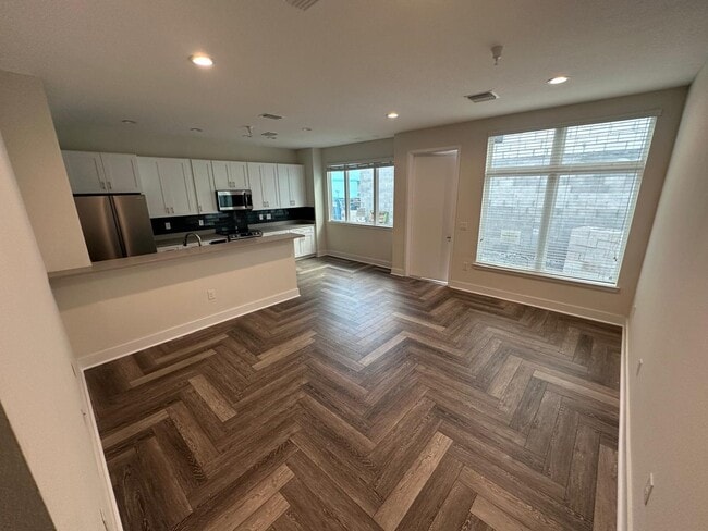 Building Photo - 142-837 Calla Terrace N