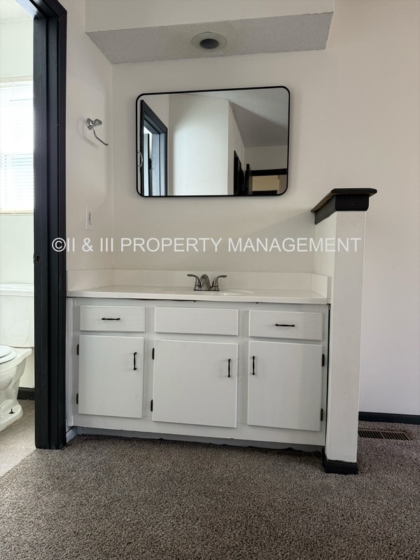 Building Photo - 9219 Central St