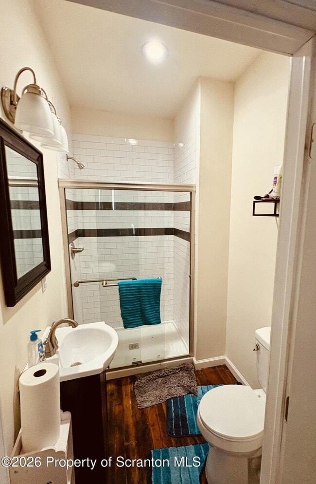 Building Photo - 517 Delaware Ave