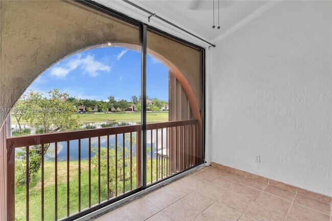 Building Photo - 10257 NW 9th St Cir