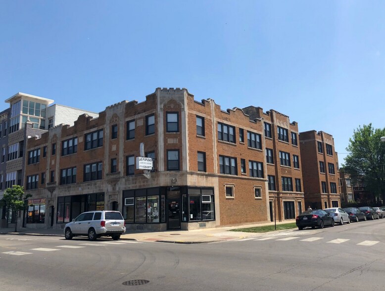 Building Photo - 3123 W Lawrence Ave