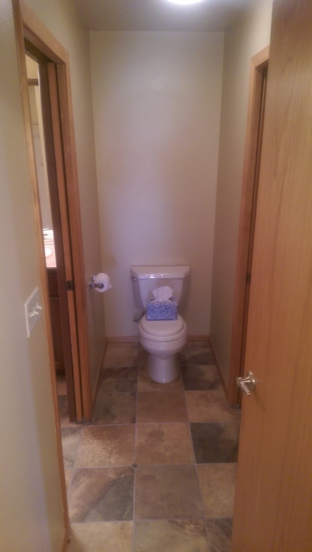 Building Photo - Three Bedroom Condo for rent!