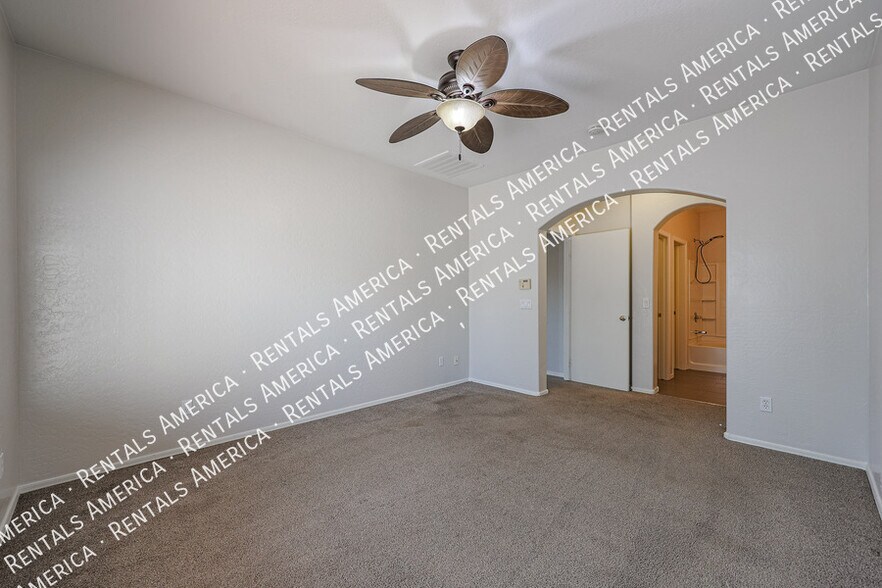 Building Photo - 15029 W Wethersfield Rd