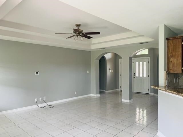 Building Photo - 3816 Winrock Dr