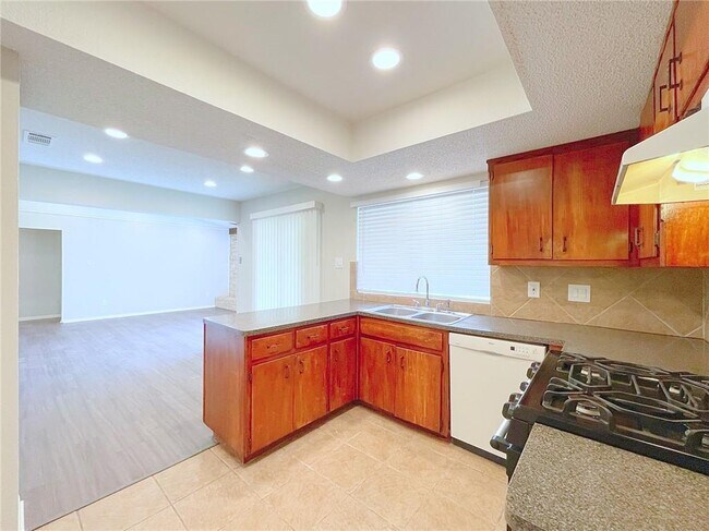 Building Photo - 11807 Knights Bridge