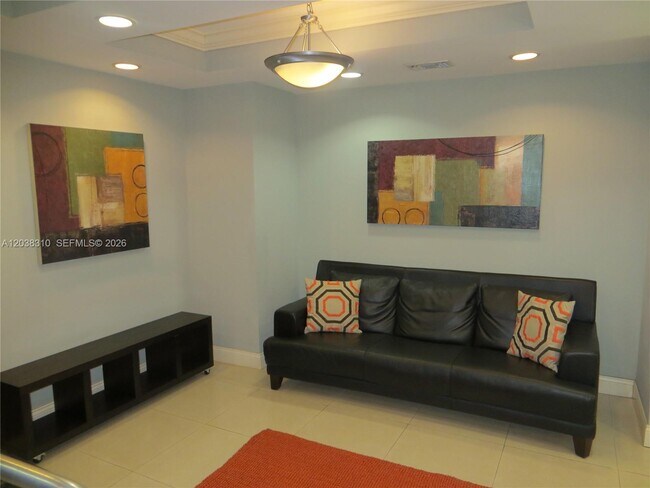 Building Photo - 111 E Flagler St